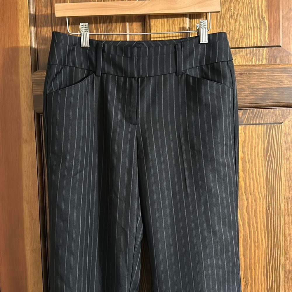 New York and Company size 4 tall